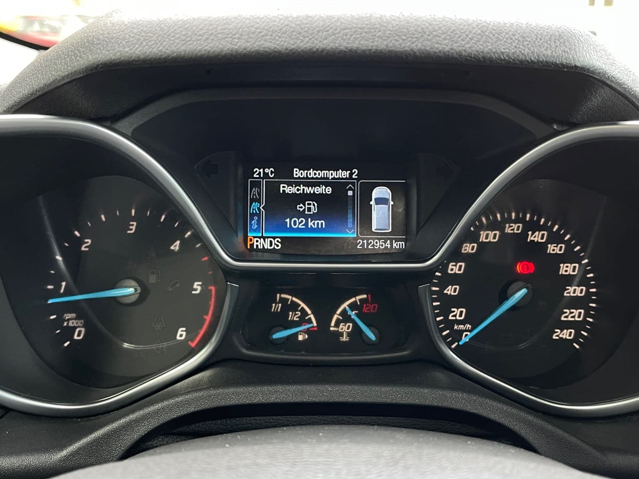 Ford Tourneo Connect 2015 — Миниатюра 11