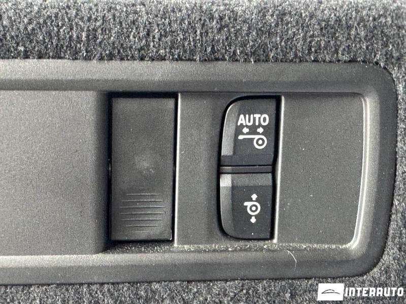 2023 BMW X5 4.0i — Miniatură 20