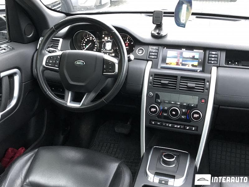 Land Rover Discovery Sport 2017 — Миниатюра 10
