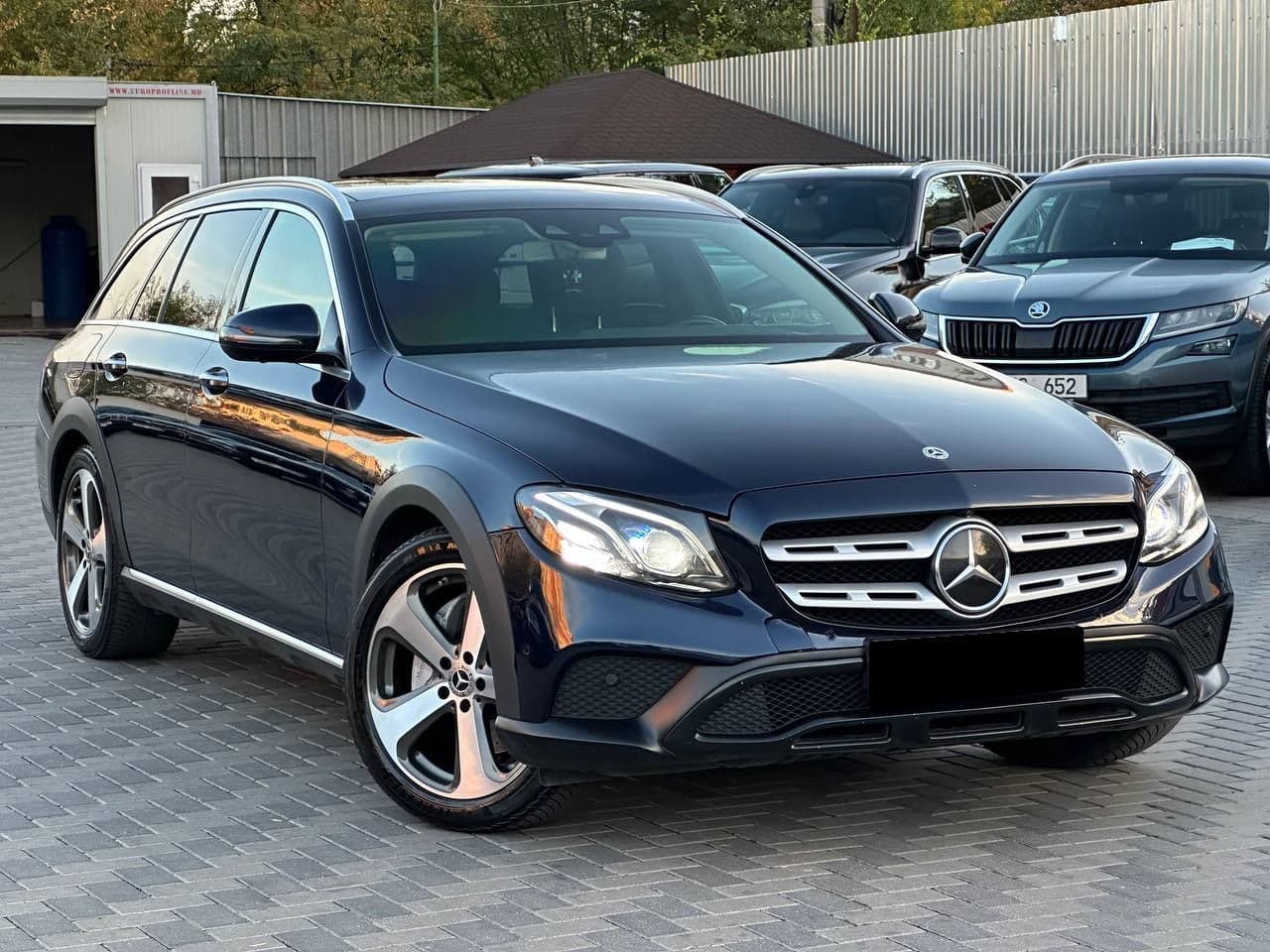 Mercedes E 220 2017 — Миниатюра 3