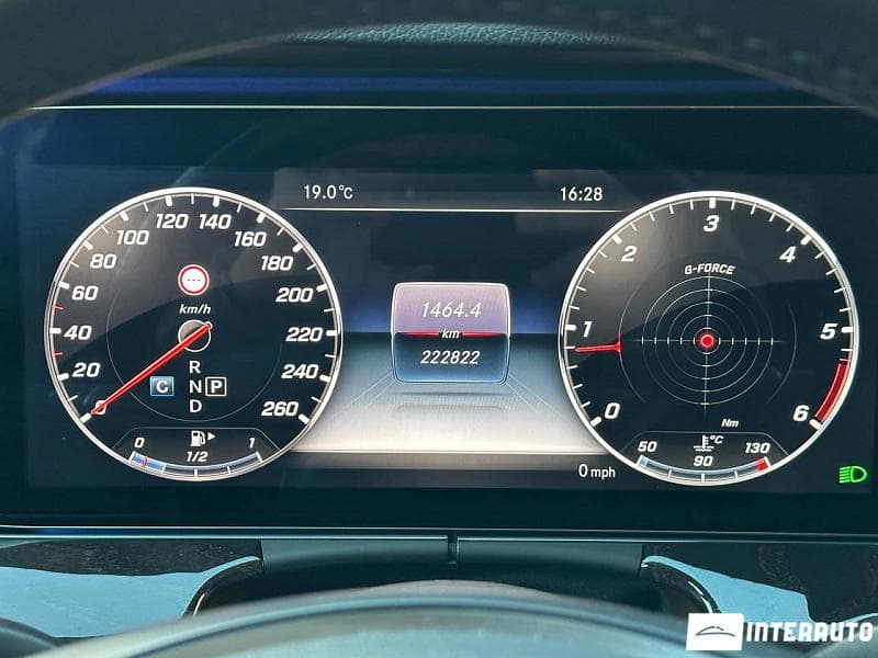 Mercedes E 220 2017 — Миниатюра 10