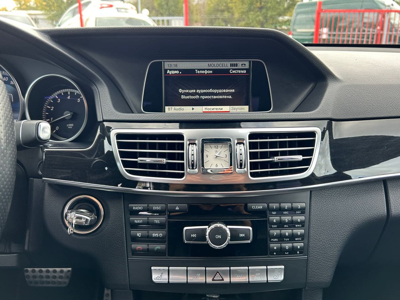 Mercedes E 200 2013 — Миниатюра 13