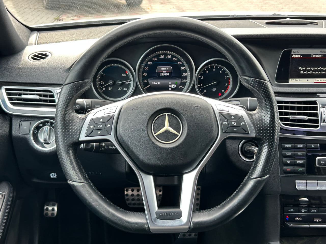 Mercedes E 200 2013 — Миниатюра 10