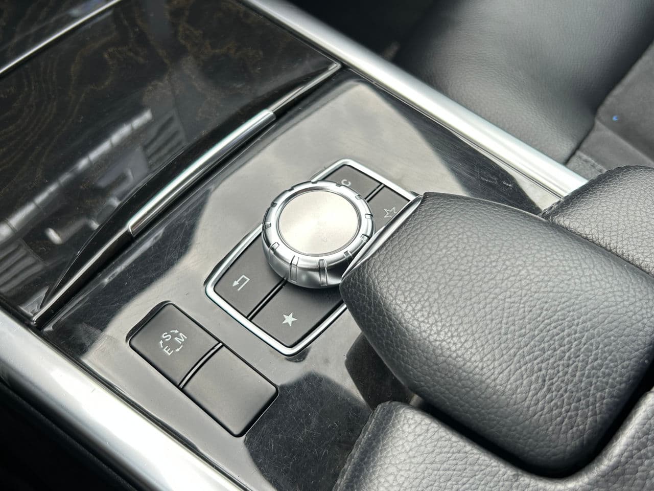 Mercedes E 200 2013 — Миниатюра 15