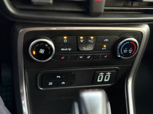 2019 Ford Ecosport — Miniatură 12