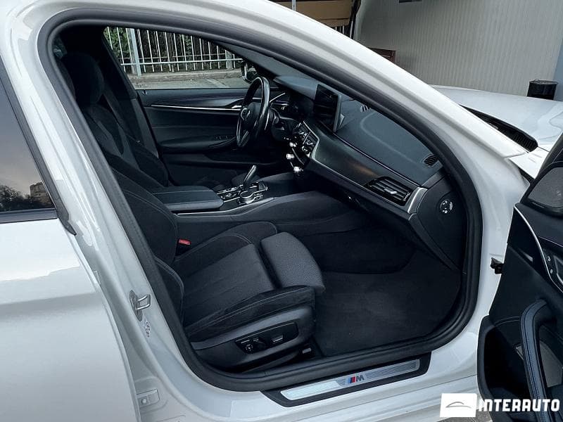 BMW 545e 2021 — Миниатюра 17
