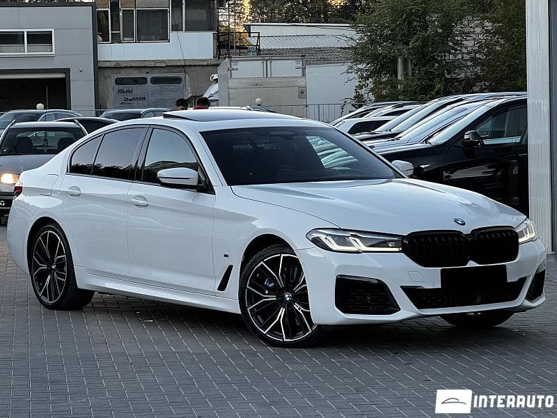BMW 545e 2021 — Миниатюра 4