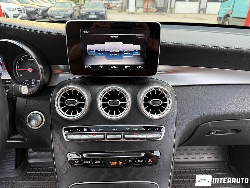 2018 Mercedes GLC 250d Coupe — Miniatură 13