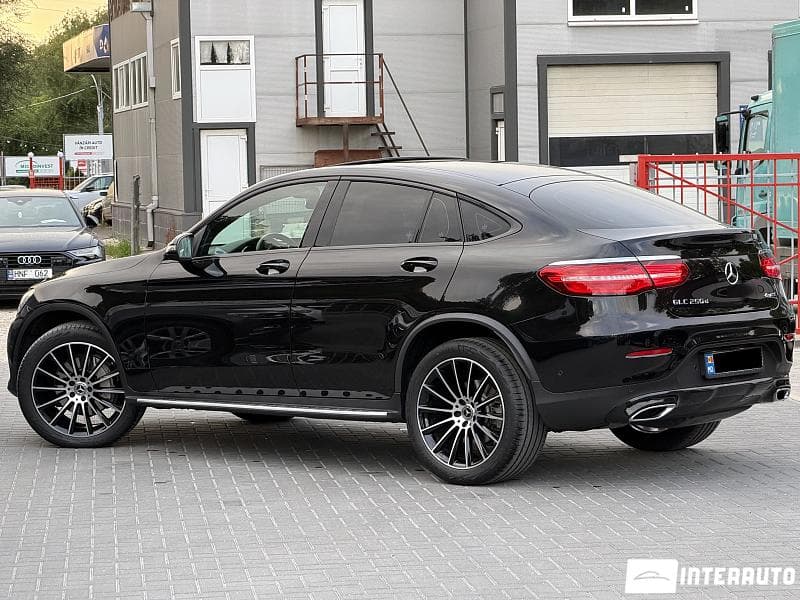 2018 Mercedes GLC 250d Coupe — Miniatură 4