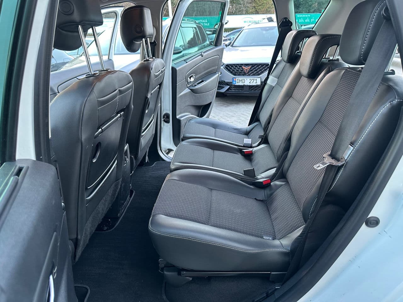Renault Scenic 2015 — Миниатюра 16