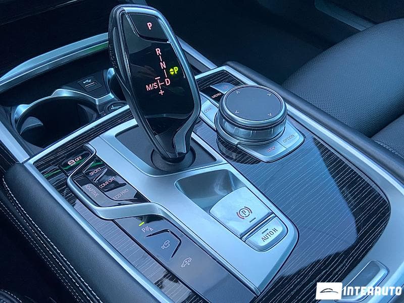 BMW 730 2021 — Миниатюра 18