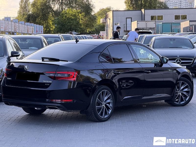 Skoda Superb 2017 — Миниатюра 4