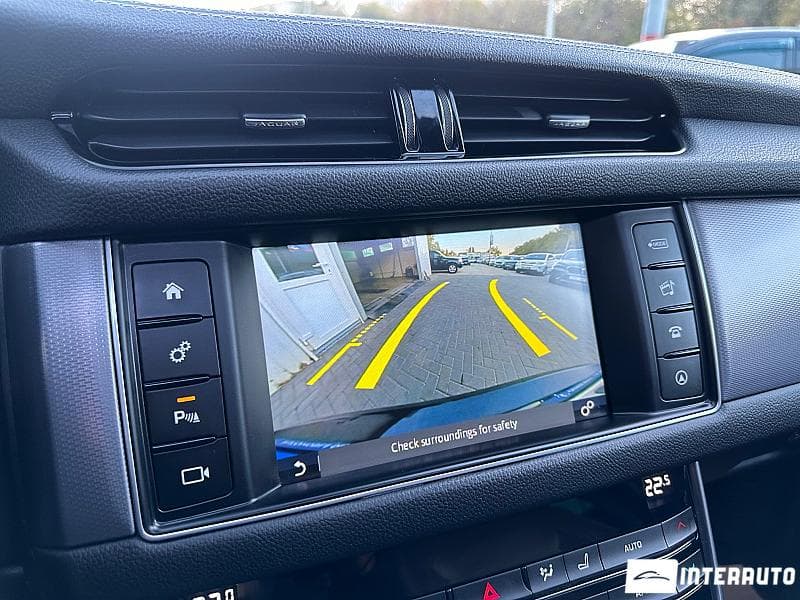 Jaguar XF 2017 — Миниатюра 11
