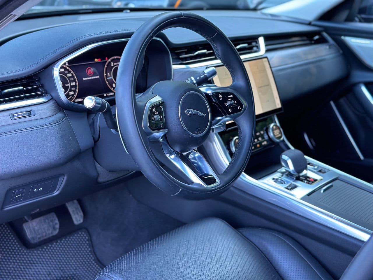 Jaguar XF 2021 — Миниатюра 11