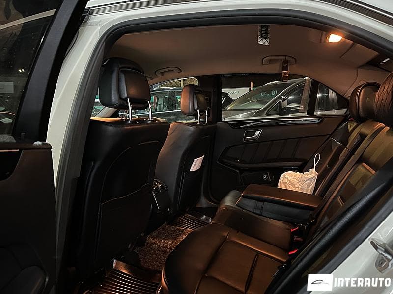 Mercedes E 200 2011 — Миниатюра 6