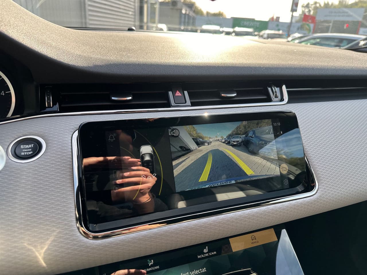 Land Rover Range Rover Evoque 2022 — Миниатюра 12