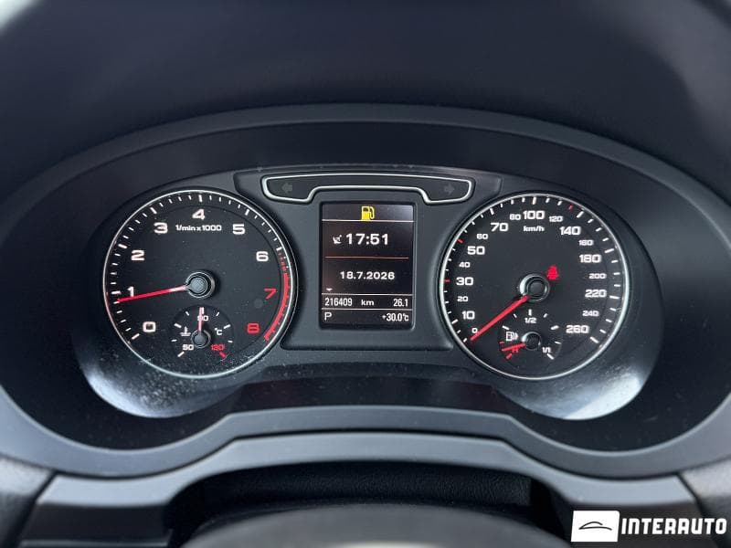 Audi Q3 2015 — Миниатюра 12