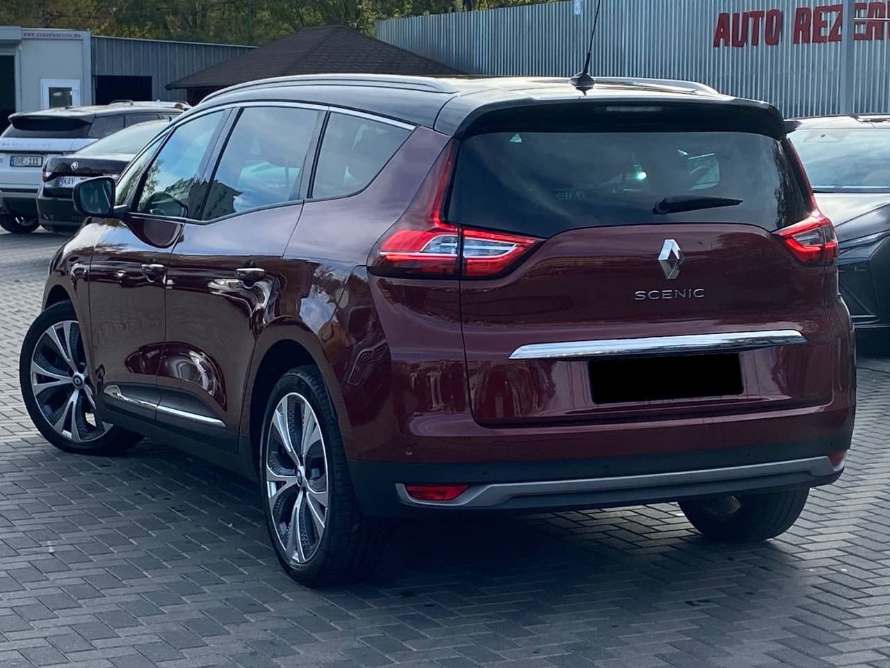 Renault Grand Scenic 2018 — Миниатюра 2