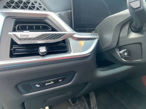 BMW X6 4.0D 2023 — Миниатюра 16