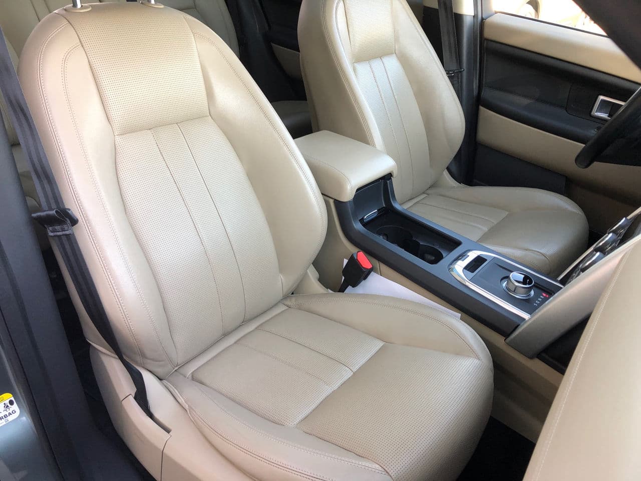 Land Rover Discovery Sport 2016 — Миниатюра 7