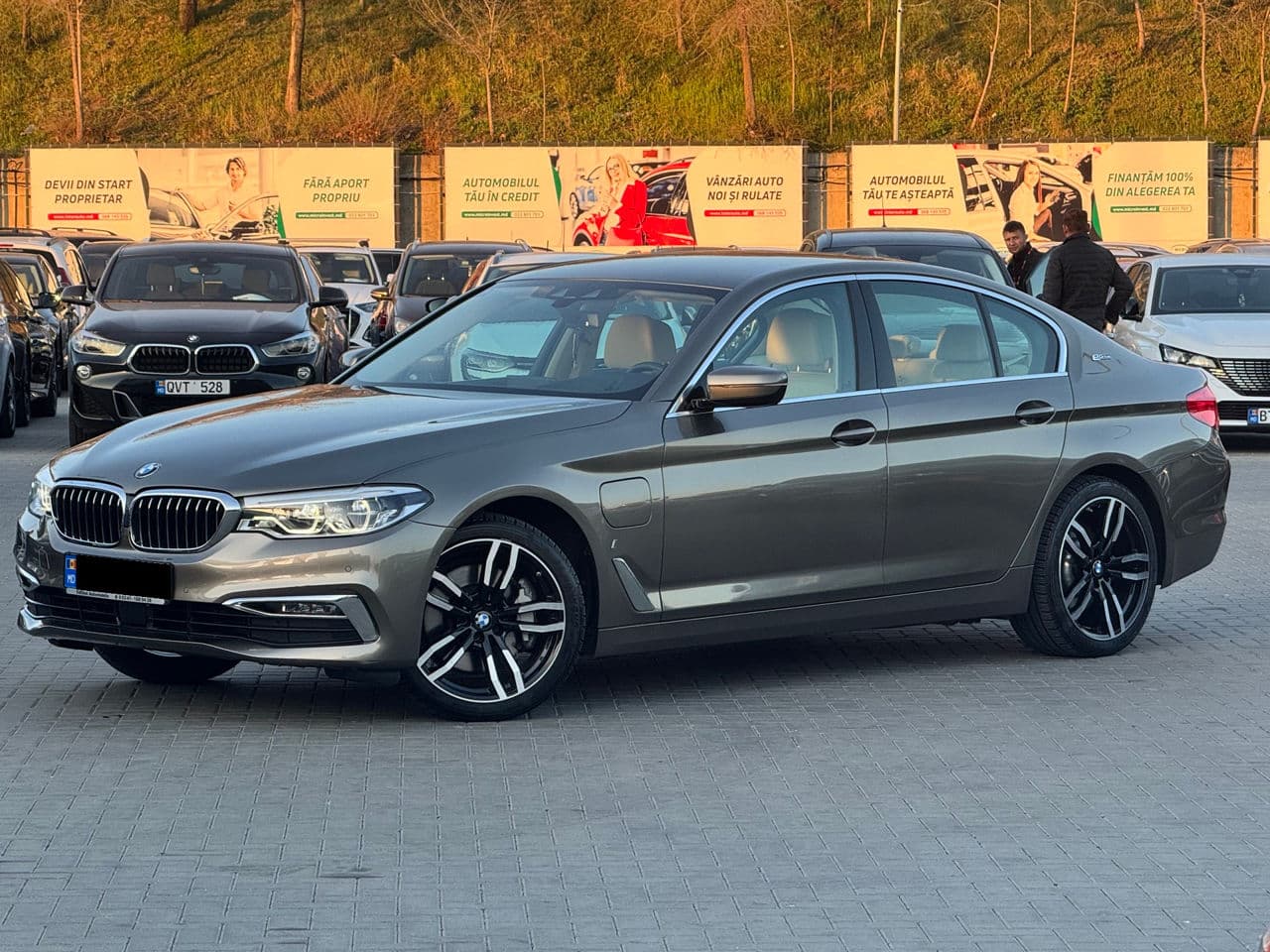 BMW 530e 2019 — Миниатюра 2