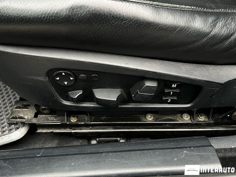 BMW 525 2006 — Миниатюра 6