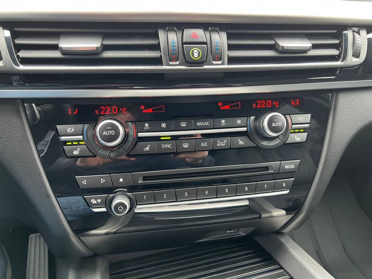 BMW X5 M5.0D 2017 — Миниатюра 14