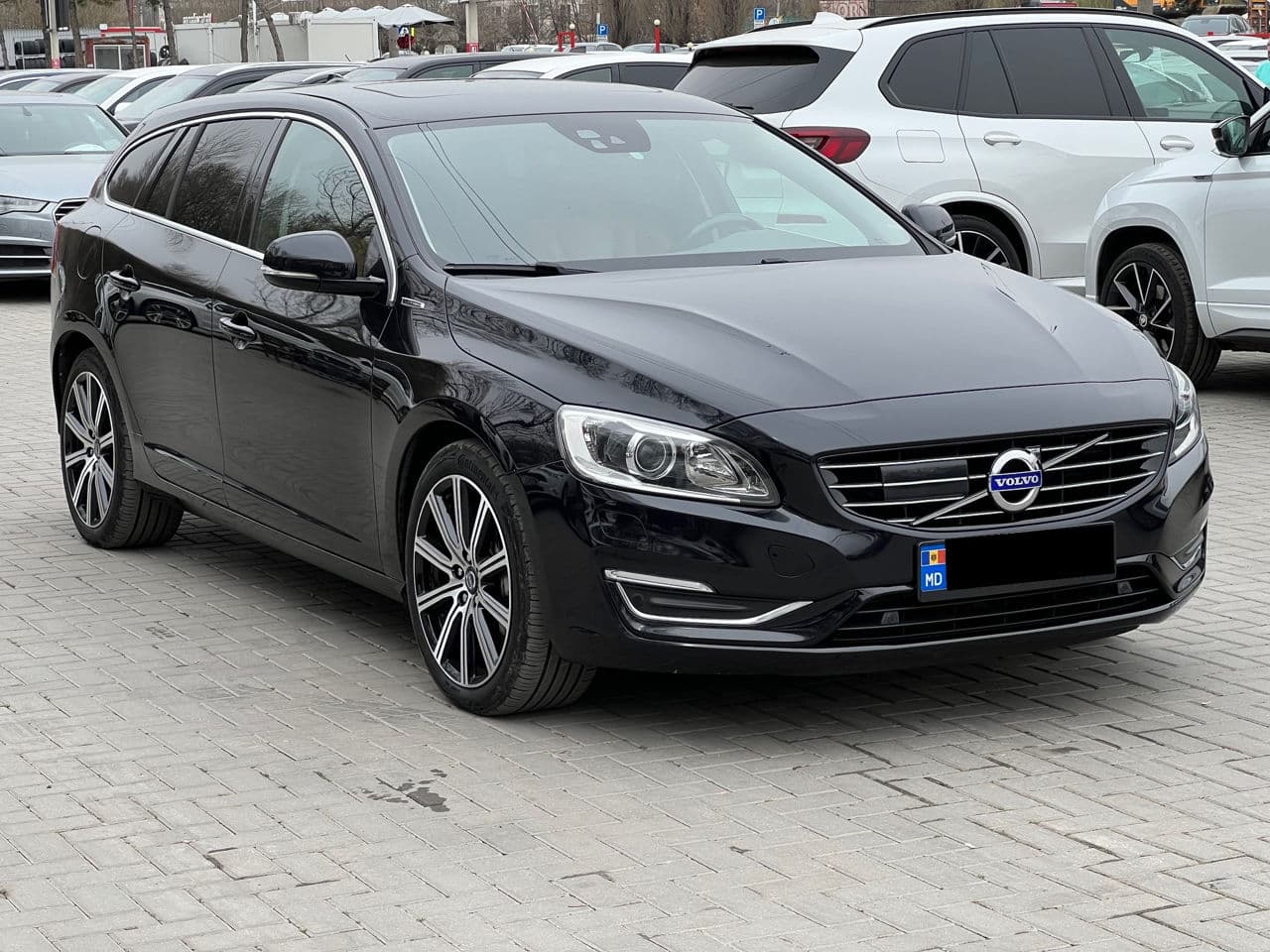 Volvo V 60 2014 — Миниатюра 3