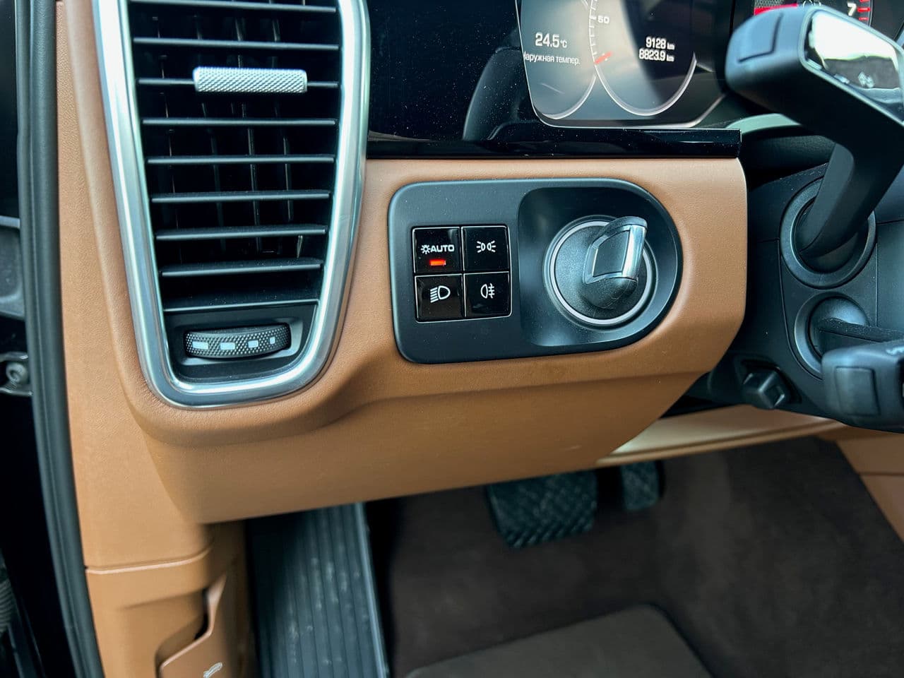 Porsche Cayenne 2019 — Миниатюра 8
