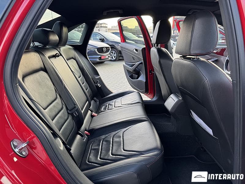 Volkswagen Jetta GLI 2020 — Миниатюра 14