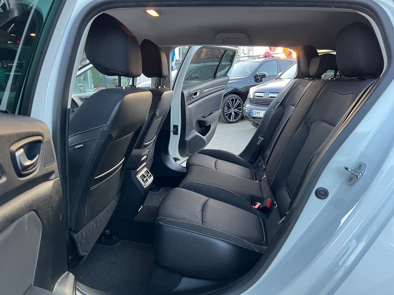 Renault Megane 2019 — Миниатюра 12