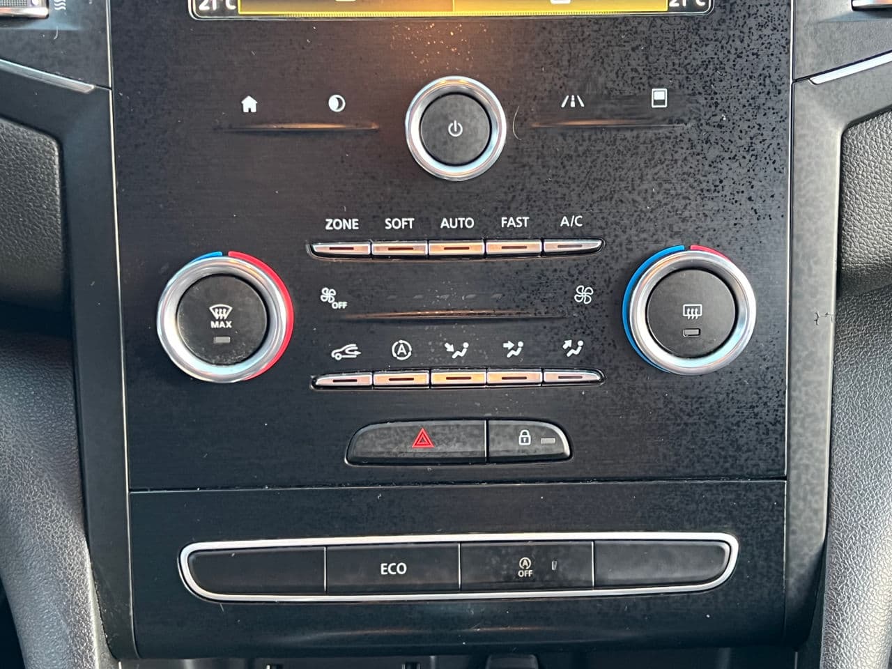 Renault Megane 2019 — Миниатюра 10
