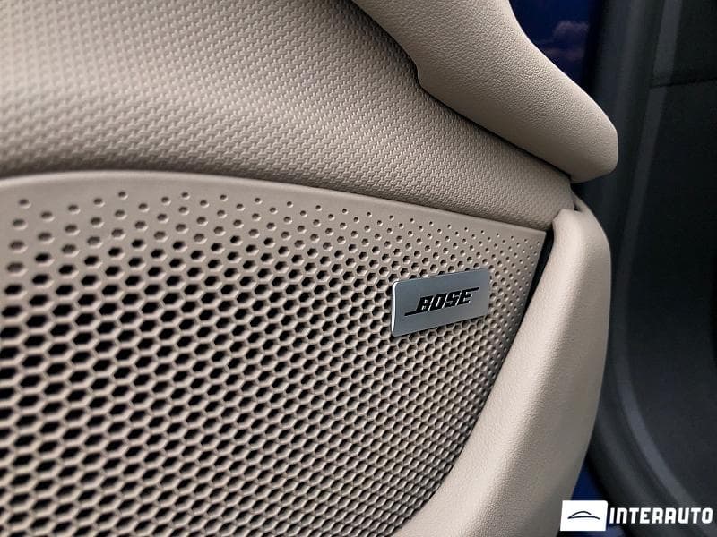Porsche Taycan 4S 2022 — Миниатюра 10