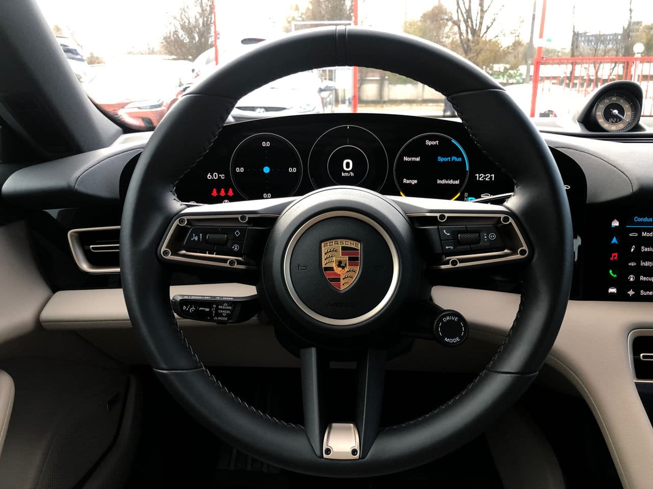 Porsche Taycan 4S 2022 — Миниатюра 13