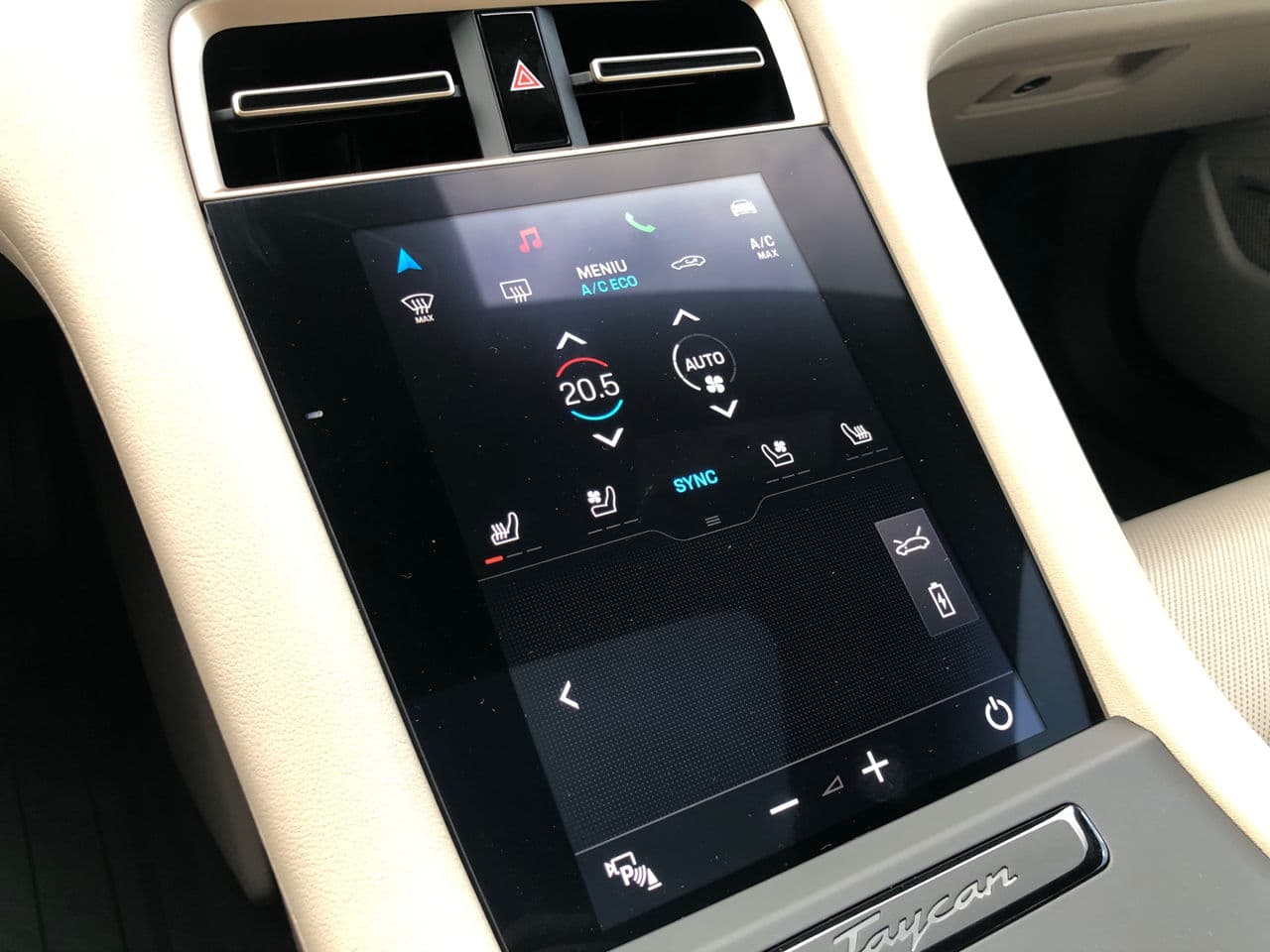 Porsche Taycan 4S 2022 — Миниатюра 21
