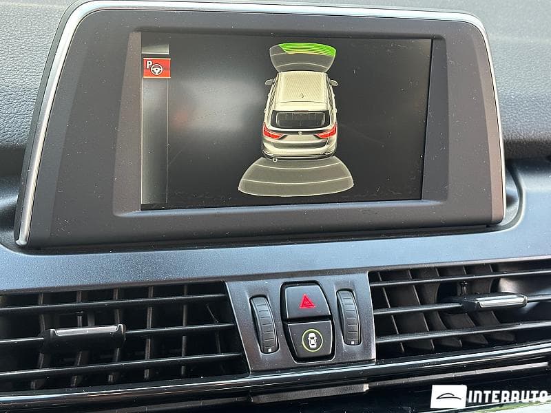 BMW 216d 2017 — Миниатюра 9