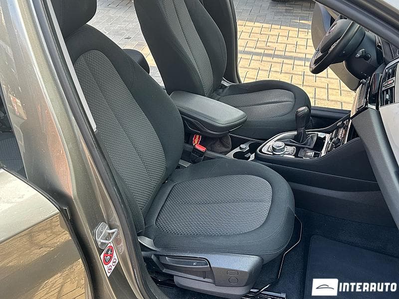 BMW 216d 2017 — Миниатюра 5