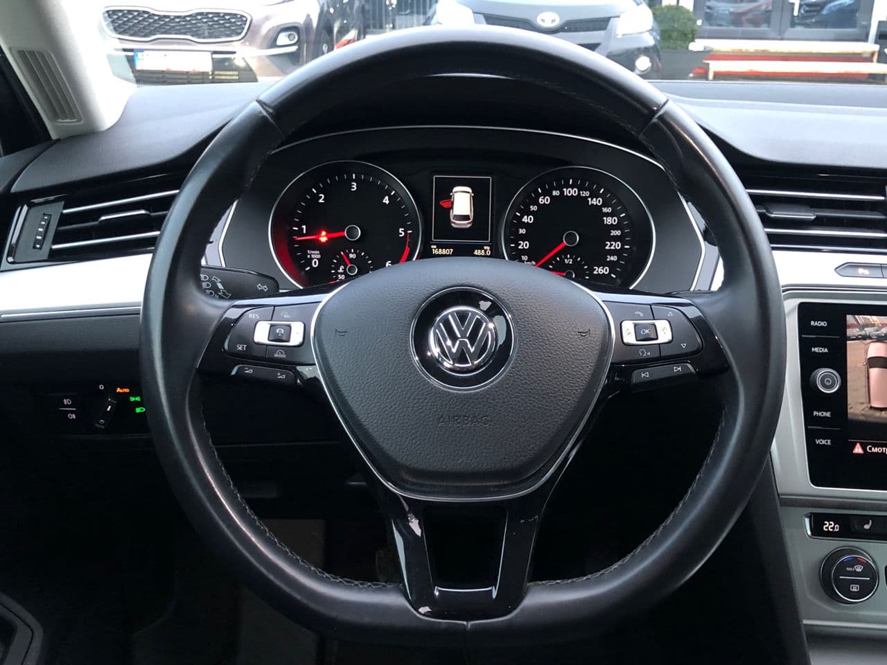 Volkswagen Passat 2017 — Миниатюра 7