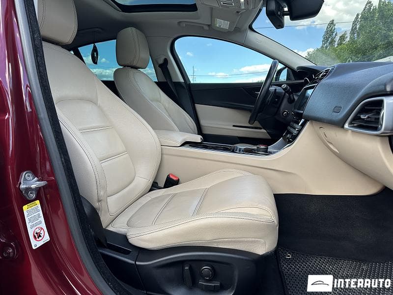 Jaguar XE 2016 — Миниатюра 21