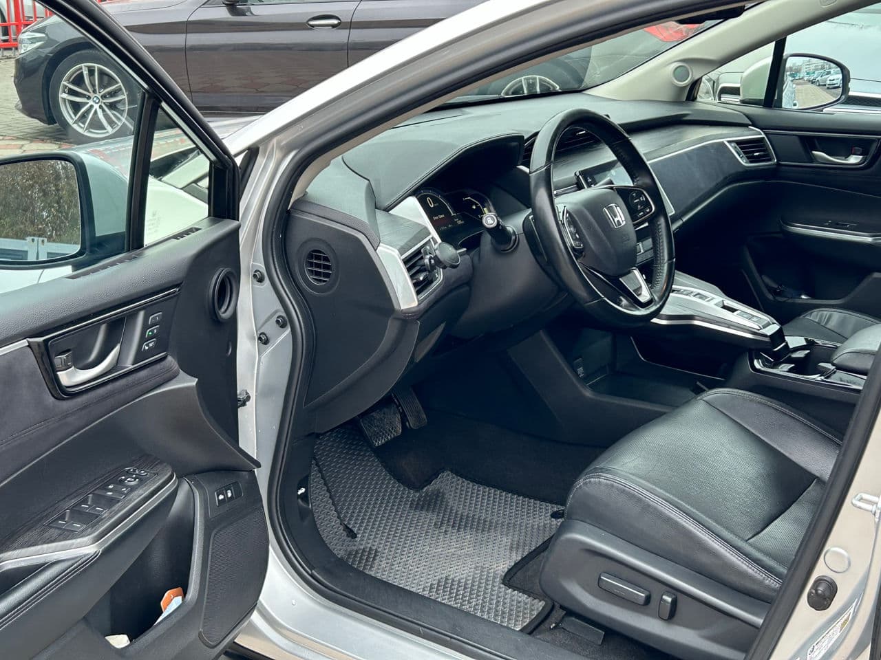 Honda Clarity 2018 — Миниатюра 6