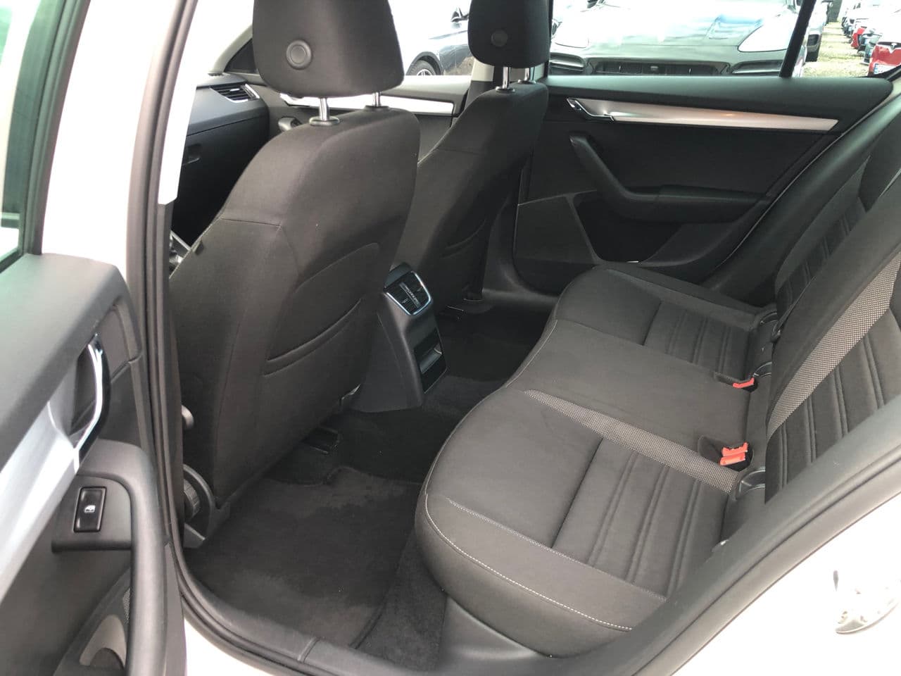 Skoda Octavia 2017 — Миниатюра 13