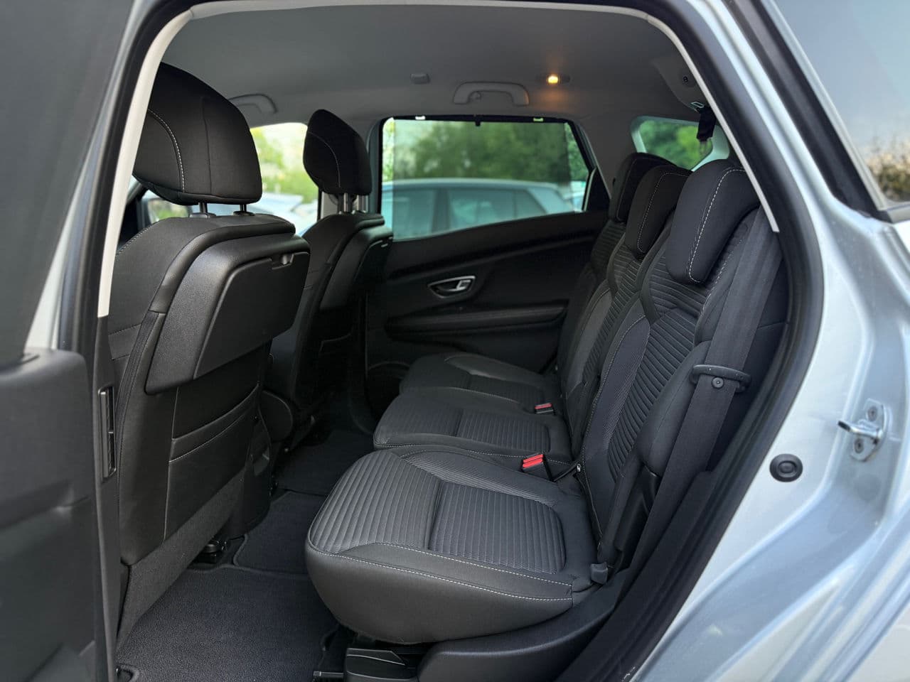 Renault Scenic 2016 — Миниатюра 16