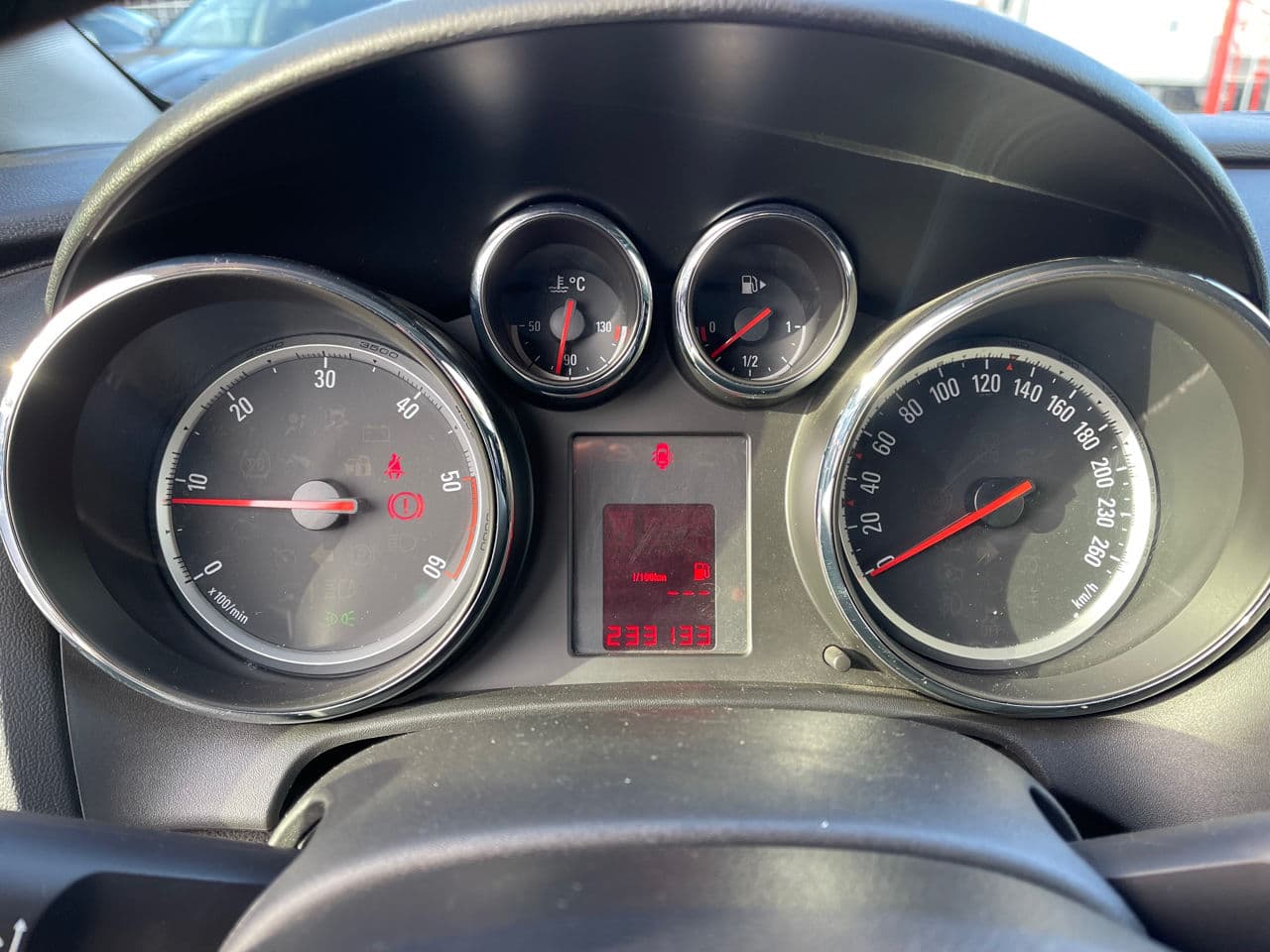 Opel Astra 2013 — Миниатюра 12