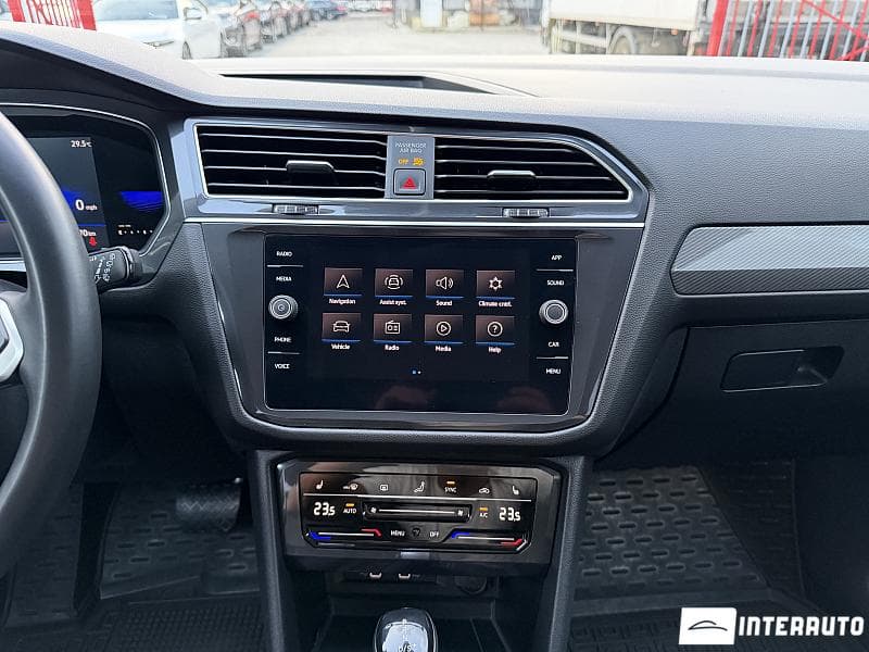 2021 Volkswagen Tiguan — Miniatură 10