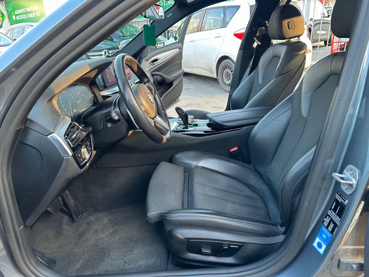 BMW 520 2019 — Миниатюра 5