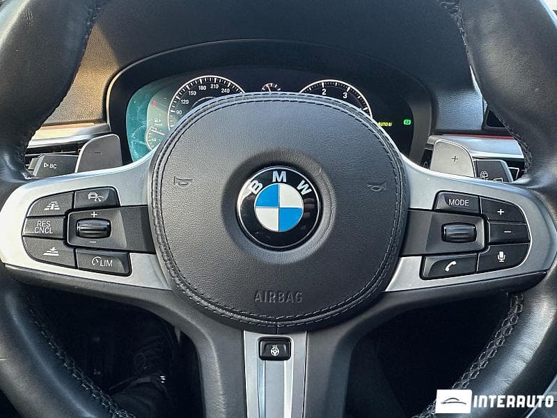 BMW 520 2019 — Миниатюра 9
