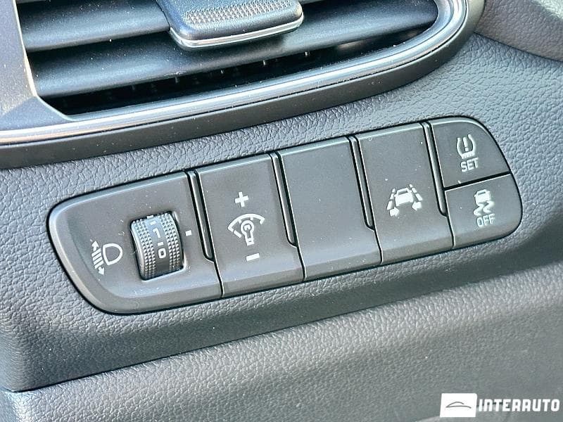 Hyundai i30 2019 — Миниатюра 17