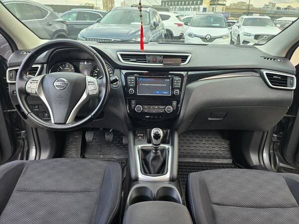 2016 Nissan Qashqai — Miniatură 8