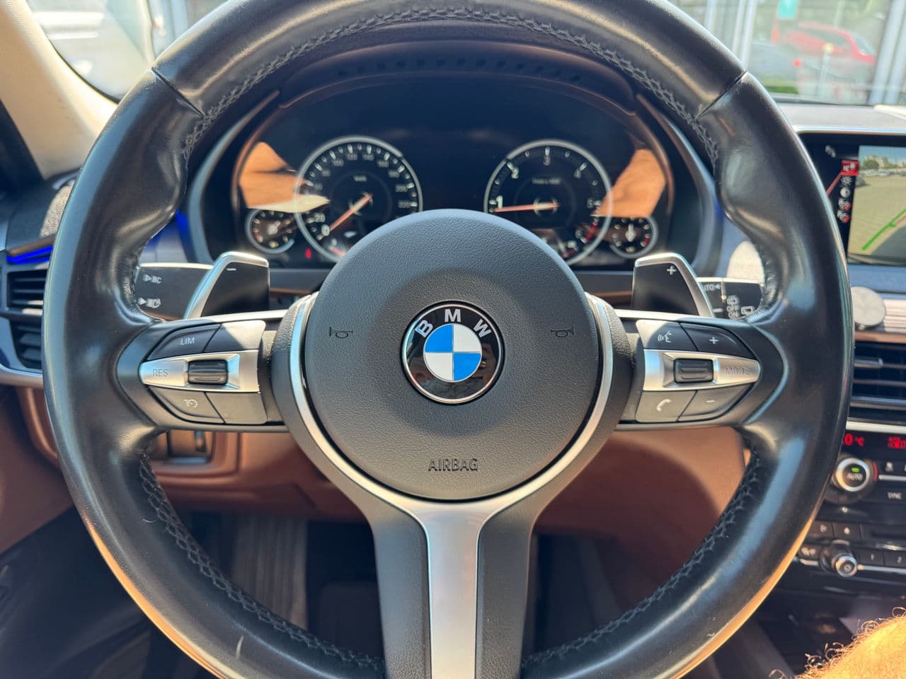BMW X5 2.5D 2016 — Миниатюра 13