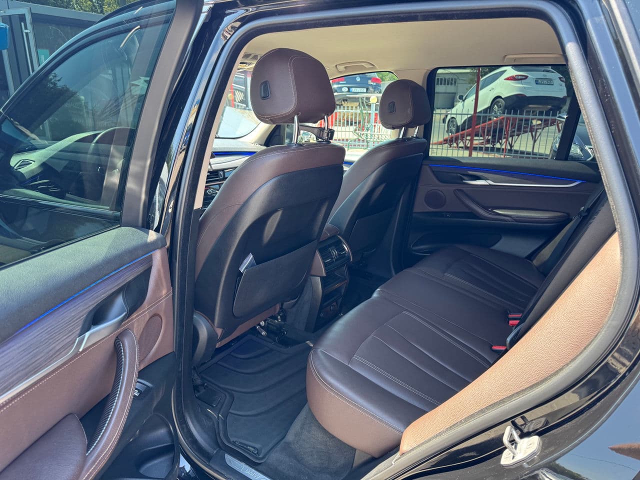 BMW X5 2.5D 2016 — Миниатюра 21